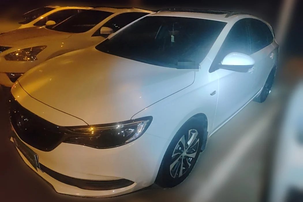 Buick Yuelang 2019 18T Automatic Interconnection Elite Country V