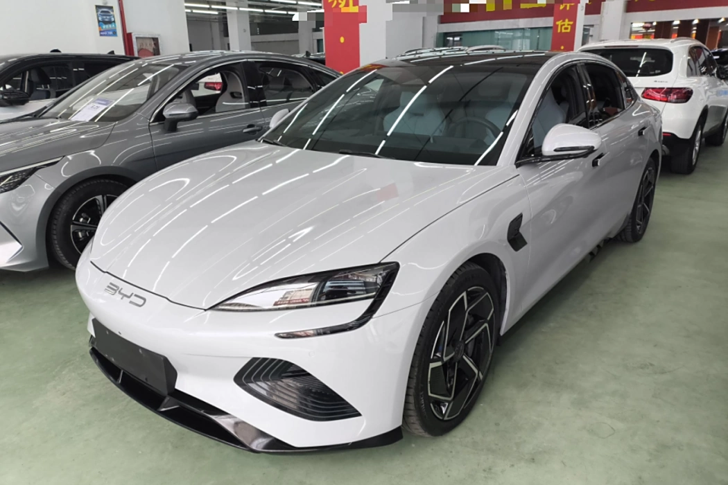 BYD Seal 2022 650km four-wheel drive performance version