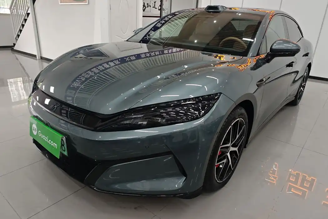 BYD Han L 2025 DM-p four-wheel drive lidar flagship model