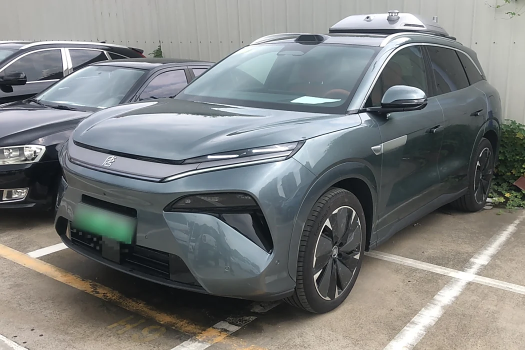 BYD Tang L 2025 DM 175KM Drone Player Edition