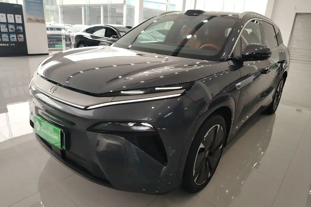 BYD Tang L 2025 EV 600KM four-wheel drive lidar flagship model