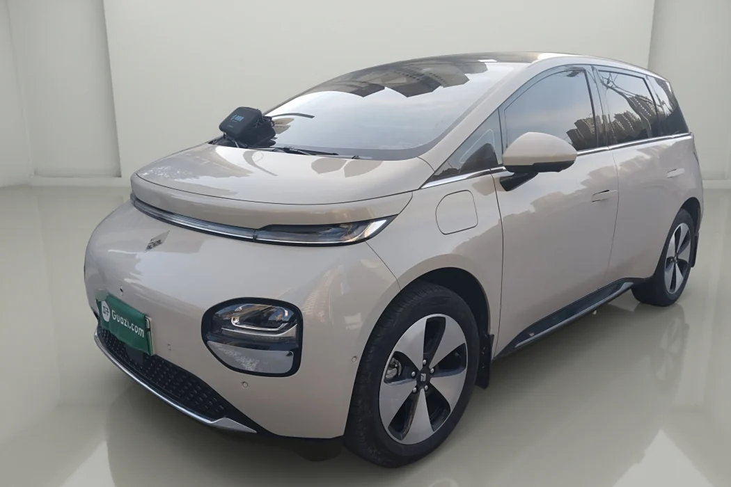 Baojun Yunduo 2023 460 Max Consonant Edition