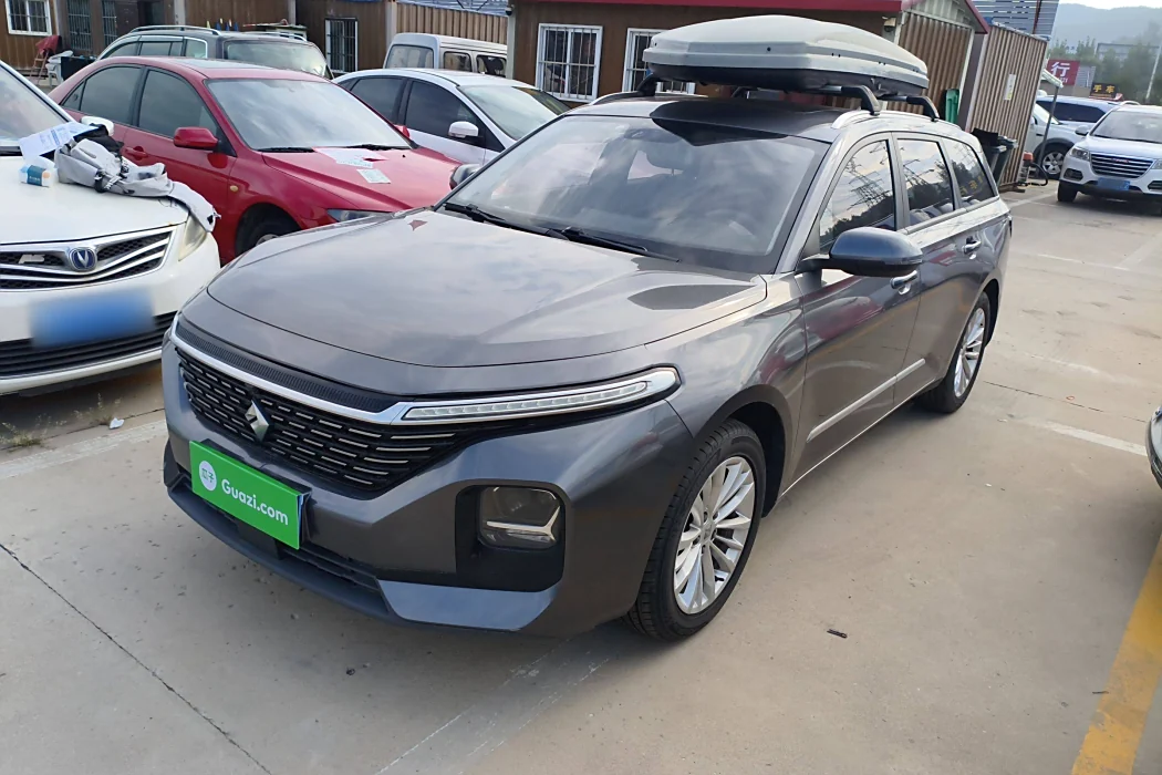 Baojun Valli 2021 1.5T Yili Ranch CVT Luxury