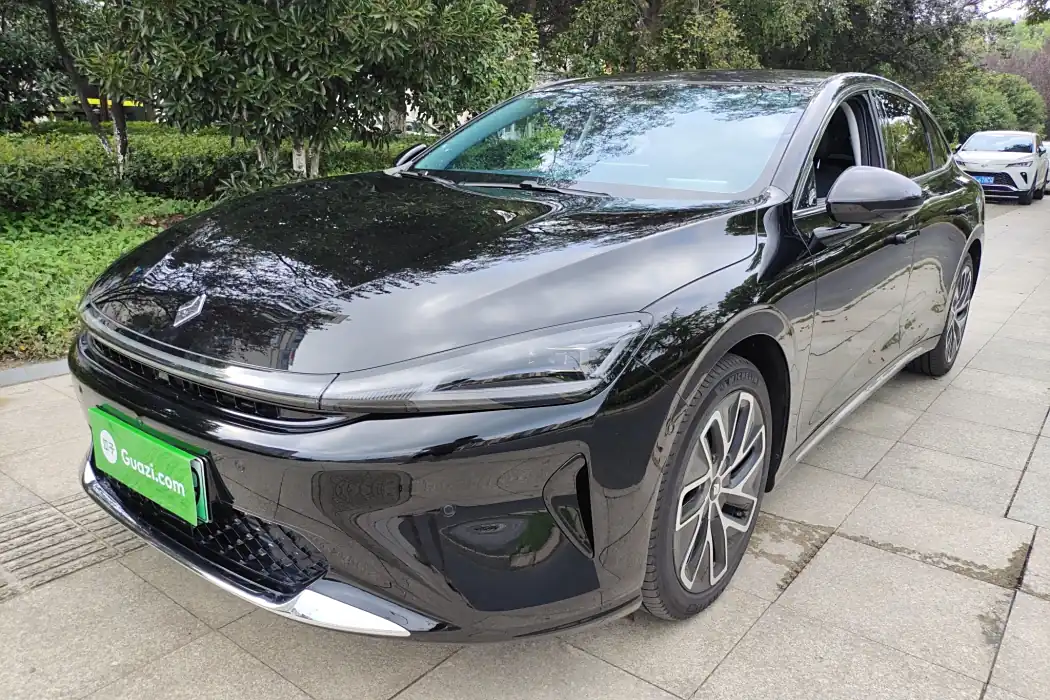 Baojun Xiangjing 2025 Plug-in Hybrid 140km Deluxe Edition
