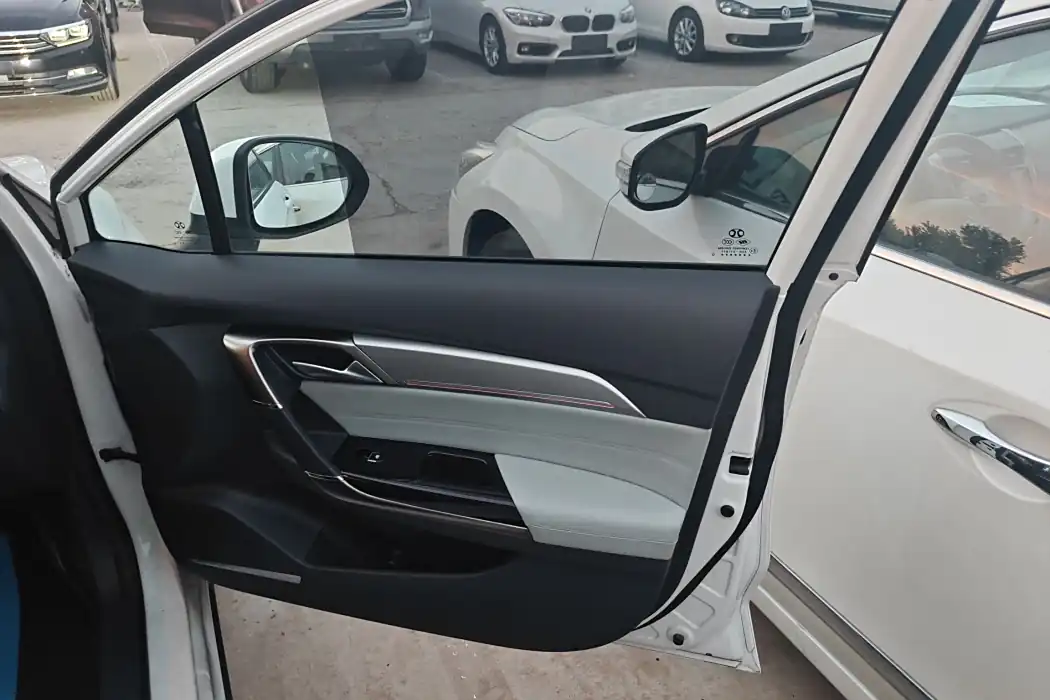 Фото машины 23