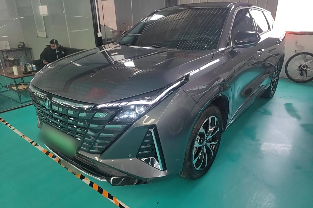 Changan UNI-Z New Energy 2024 Blue Whale Smart iDD 125km Excellent Type