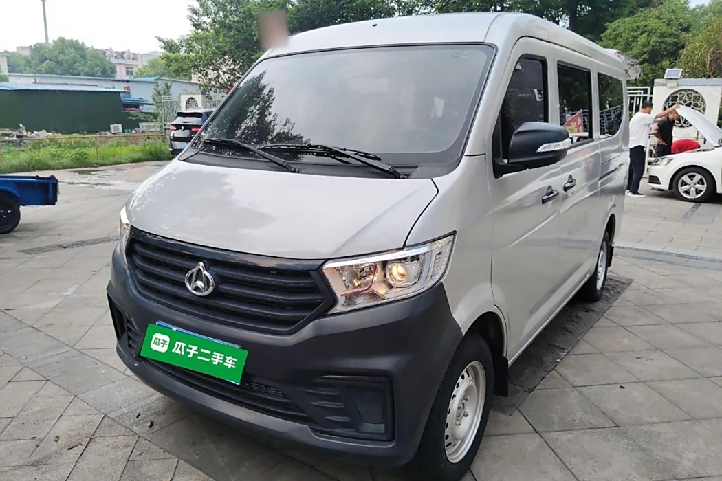 Changan Straddle Straddle Star V3 2023 1.3L gasoline Standard 6-seater Bus