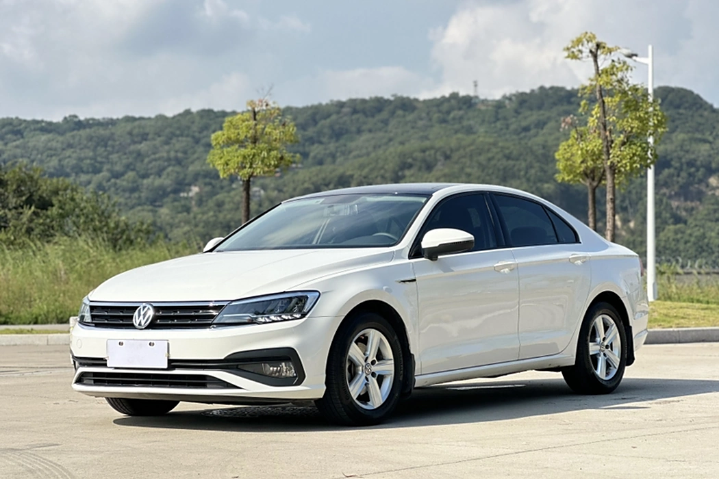 Volkswagen Lingdu 2019 230TSI DSG Fashion Edition Country V