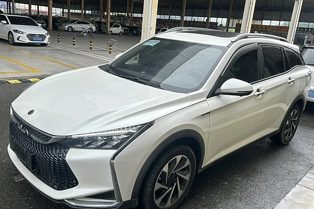 Dongfeng Fengshen Yixuan GS 2020 230T Automatic Premium Edition
