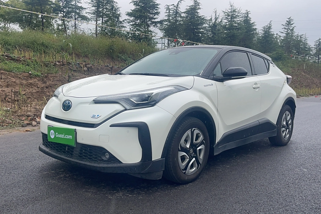 Toyota C-HR EV 2020 Premium Sunroof Version