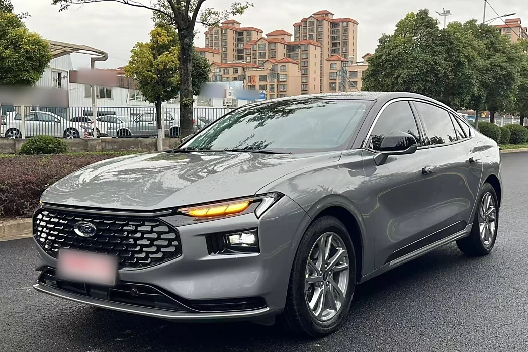 Ford Mondeo 2023 EcoBoost 245 Luxury