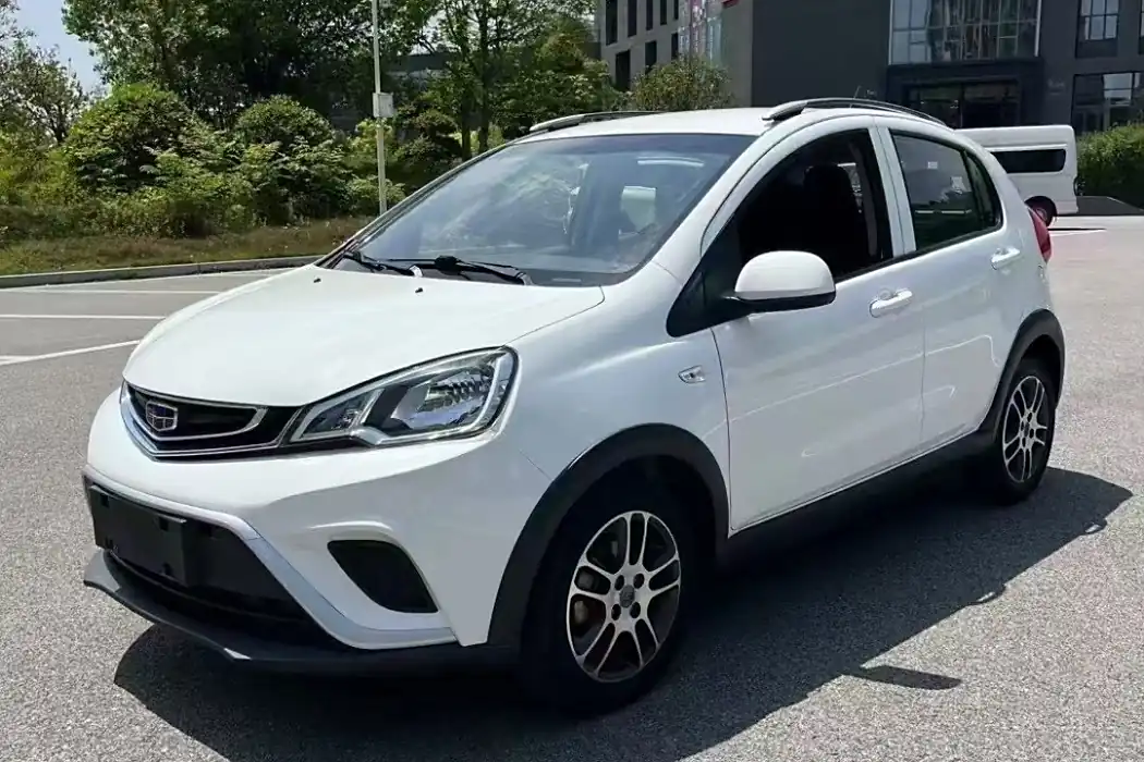 Geely Vision X1 2017 1.3L Manual Crazy Letterpress