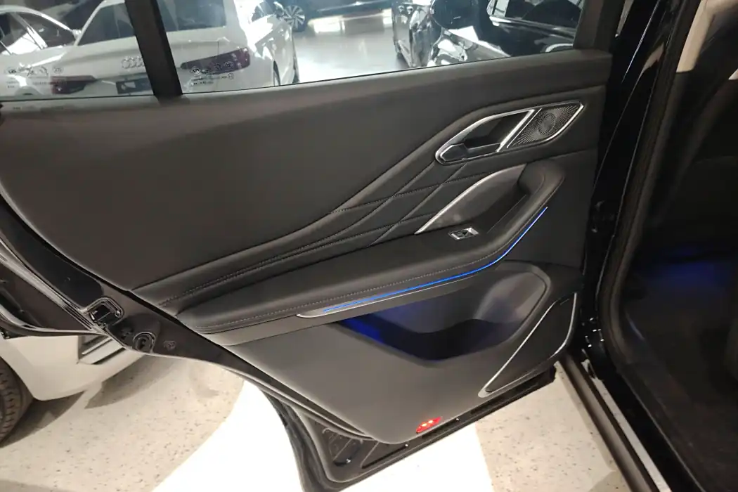 Фото машины 26