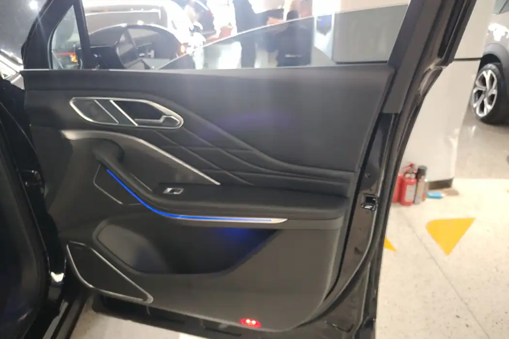 Фото машины 23