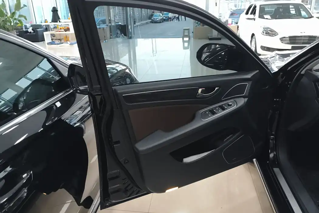 Фото машины 25