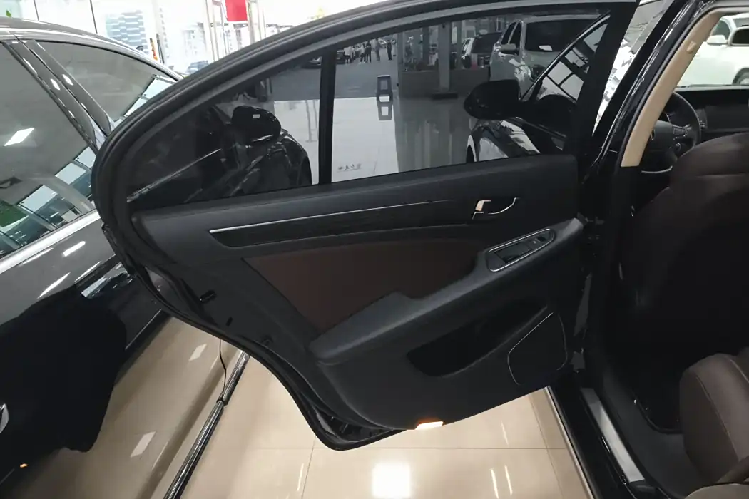 Фото машины 26