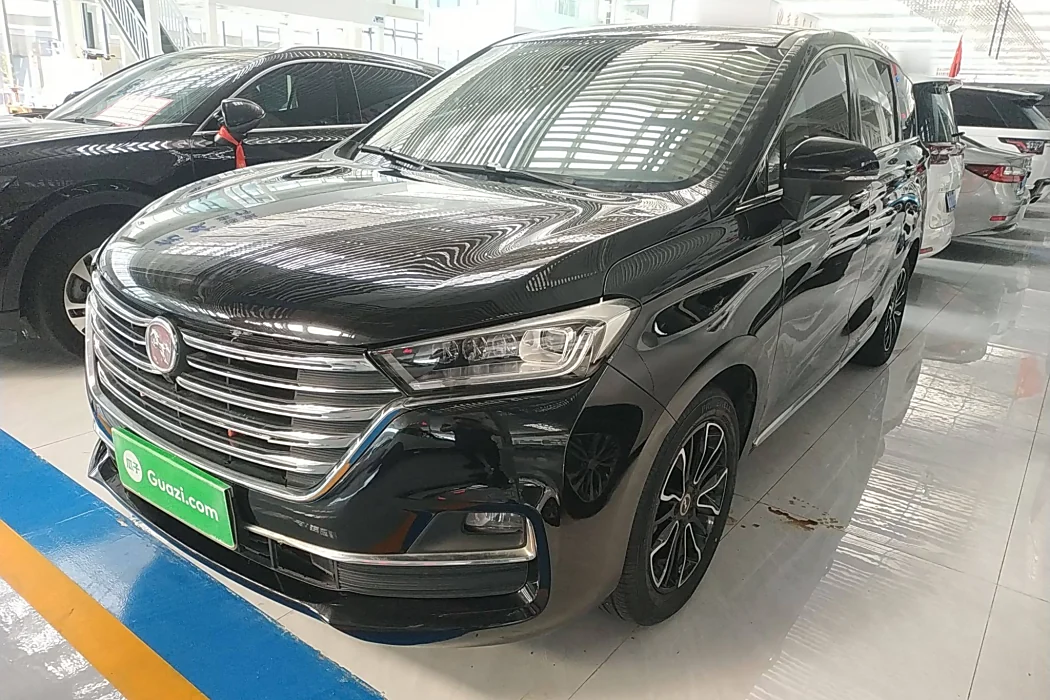 Hanteng Automobile Hanteng V7 2019 1.5T automatic Exclusive 7-seater Country VI