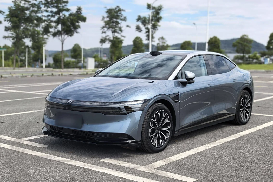 Extreme Krypton 007 2025 rear-drive smart driving version 75kWh