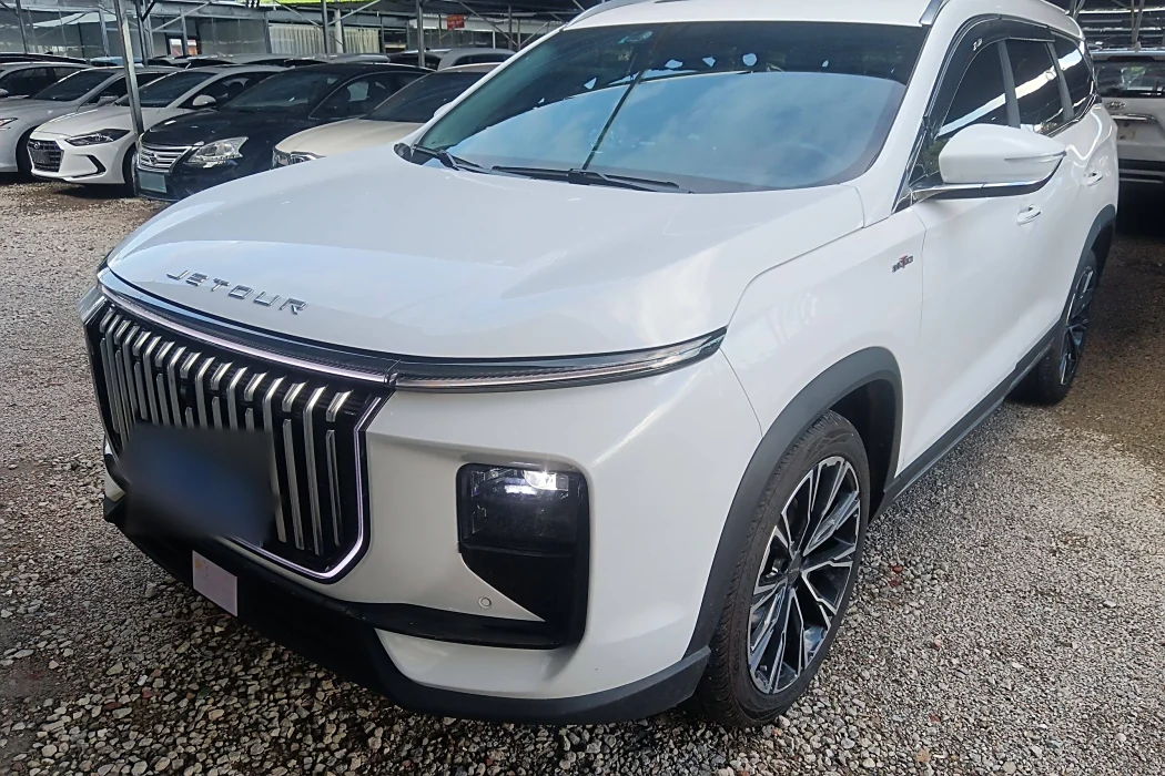 Jietu X90 PRO 2024 2.0T DCT Ultimate Edition 7 мест