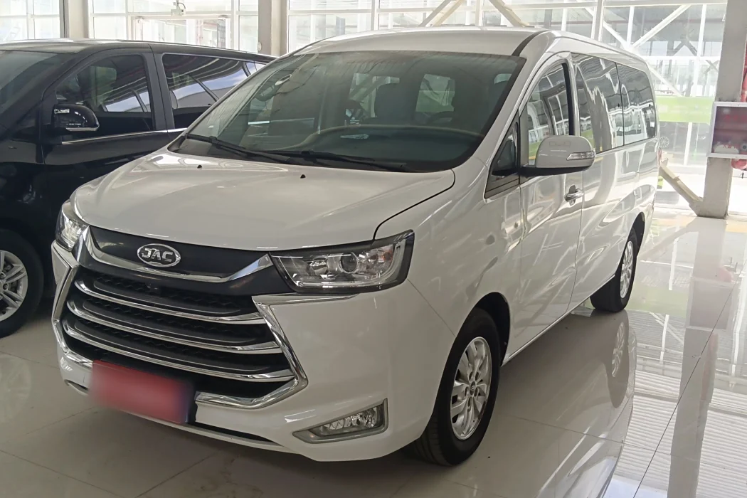 Jianghuai Ruifeng Ruifeng M4 2022 2.0 TGDI Automatic Business Travel Version