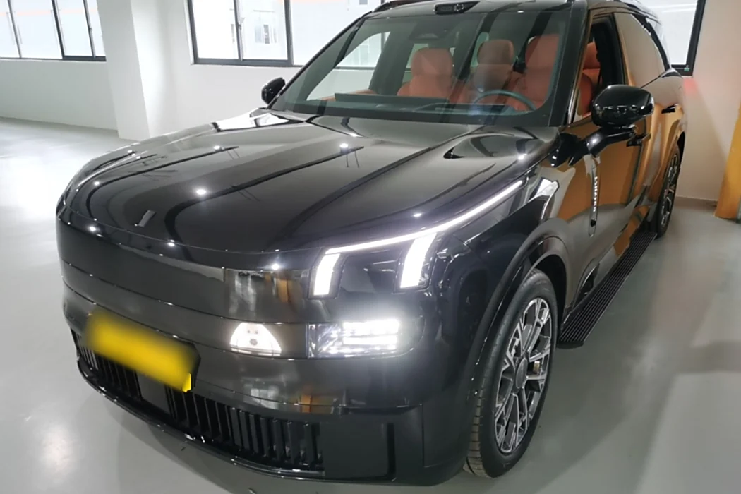 Lynk & Co 900 2025 model 1.5T Ultra
