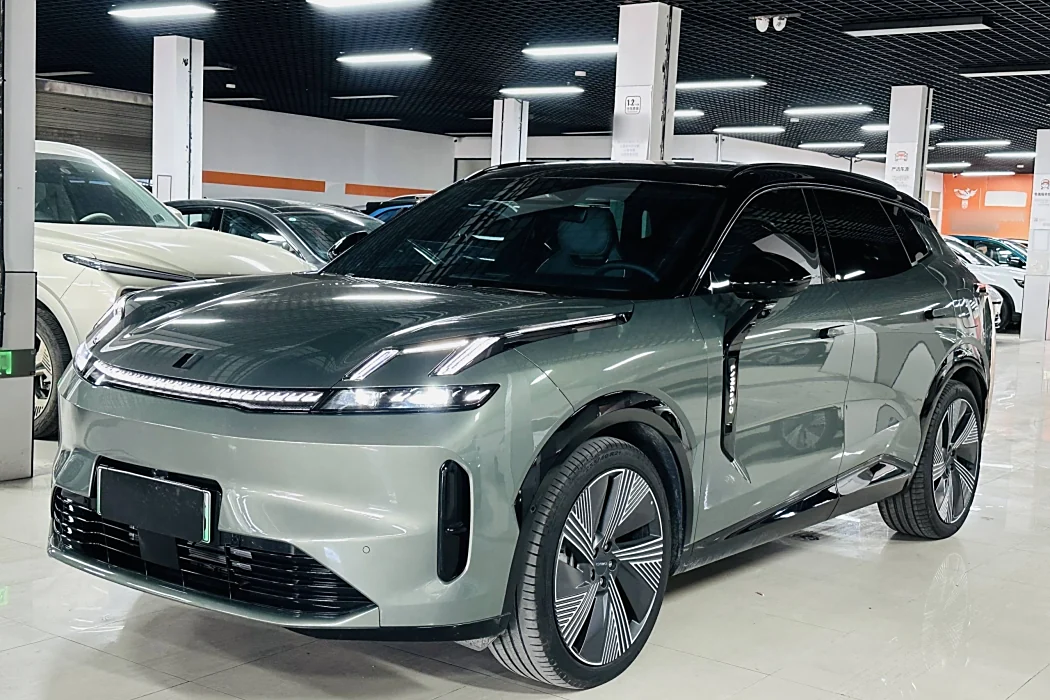 Lynk & Co. 08 EM-P 2023 model 245km long battery life Halo