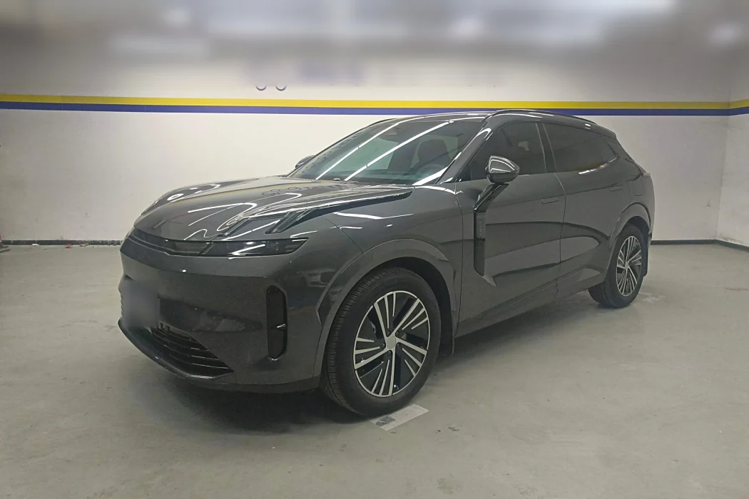 Lynk & Co. 08 EM-P 2023 model 120km long battery life Halo