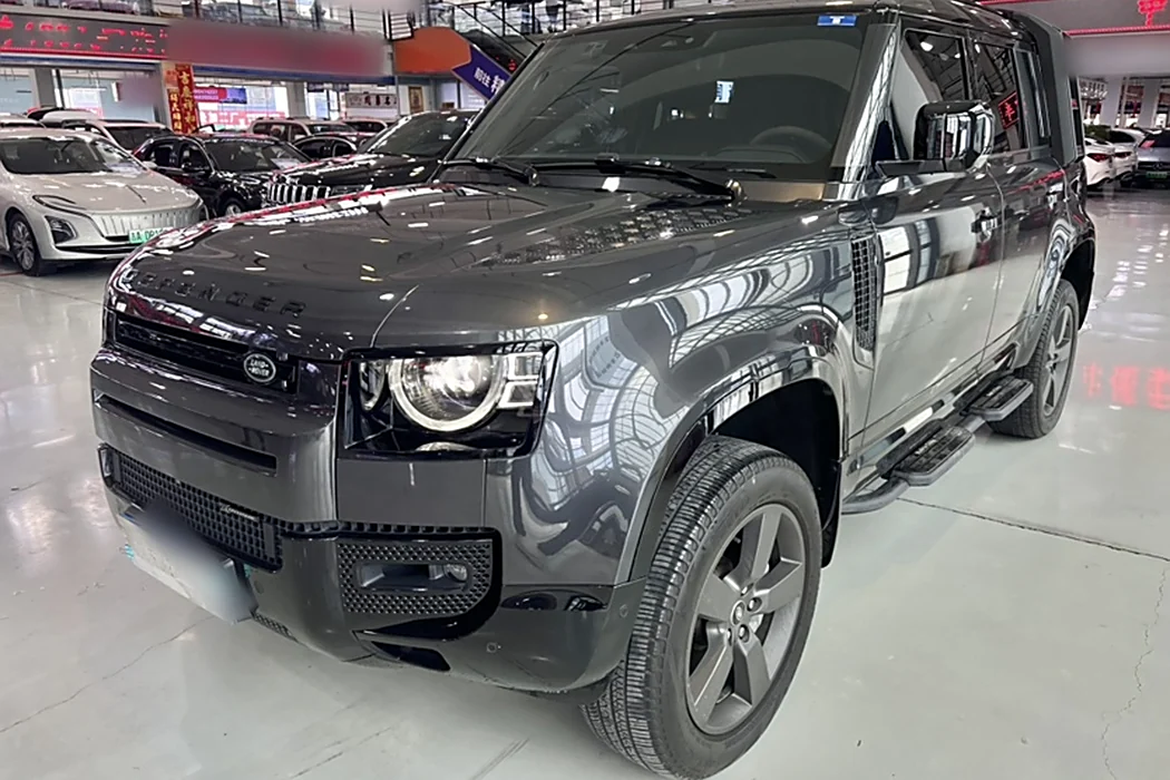 Land Rover Defender 2023 model 110 3.0 T P400 X-DYNAMIC HSE