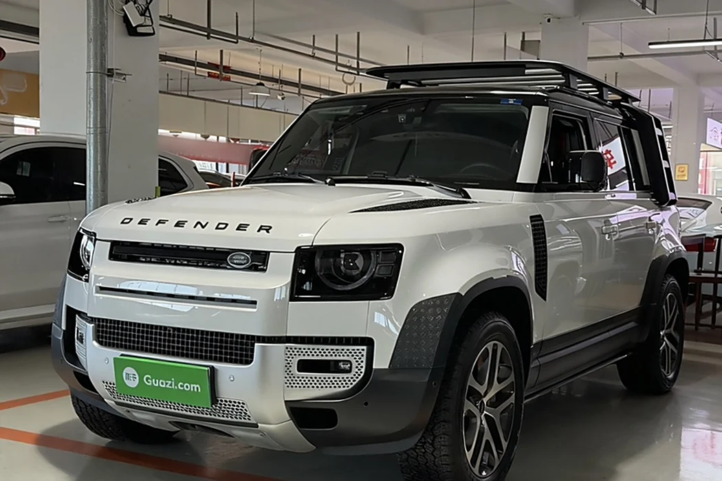 Land Rover Defender 2023 facelift 110 3.0 T P400 Dark Special Edition