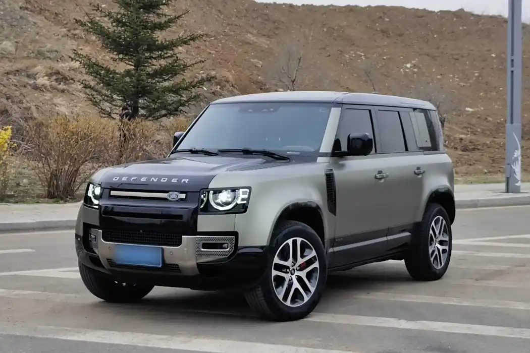 Land Rover Defender 2021 Model 110 P400 X