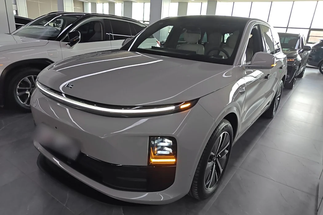 Ideal car Ideal L6 2024 Pro