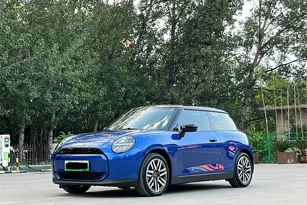 Electric MINI COOPER 2024 456km COOPER E classic school