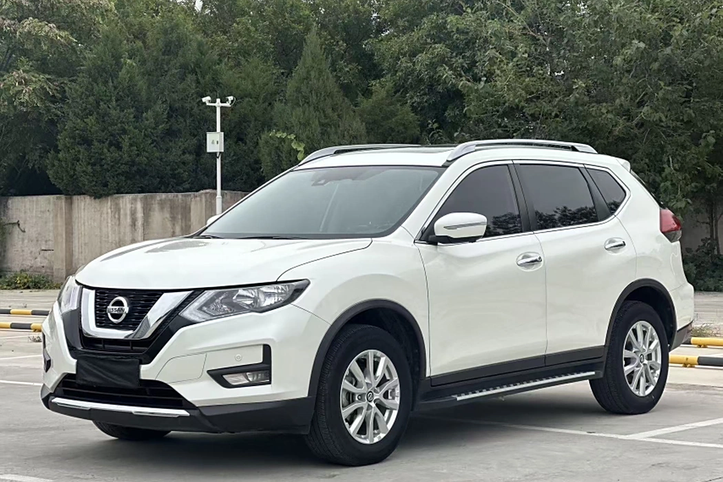 Nissan Qijun 2021 2.0 L CVT 2WD XL ITS Comfort Commemorative Edition