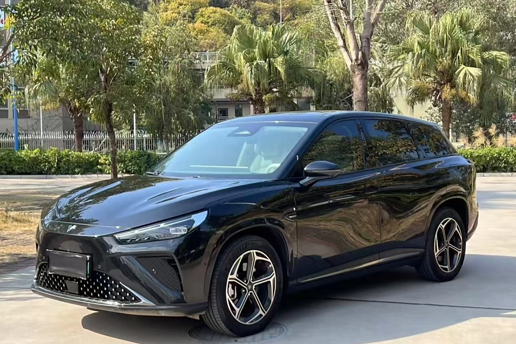 Nezha Automobile Nezha L 2024 Extended Range 220 Exclusive Edition