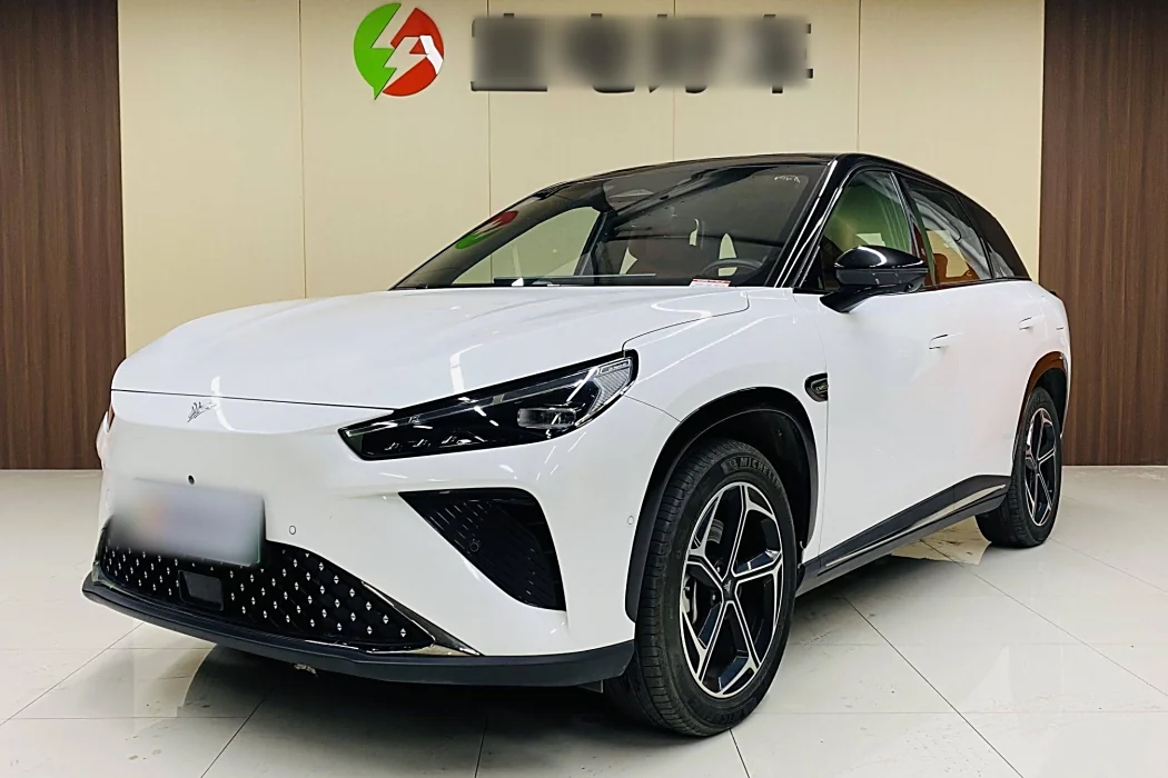 Nezha Automobile Nezha L 2024 Extended Range 220 Flash Charging Version
