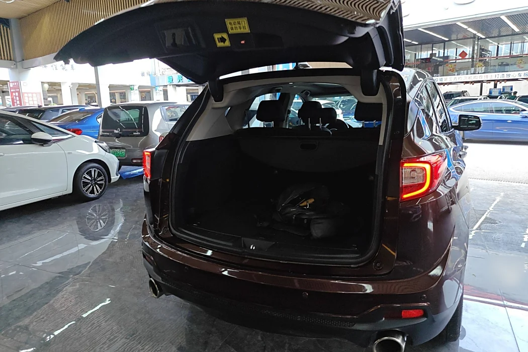 Фото машины 24