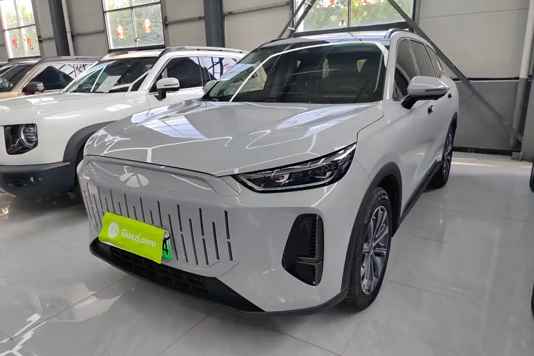 Chery Fengyun T9 2024 120 long battery life version Comfortable 5-seater Lithium Iron Phosphate
