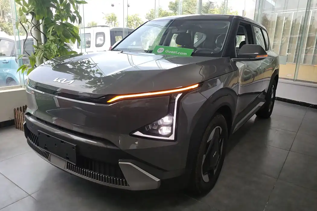 Kia EV5 2024 model 530 Light