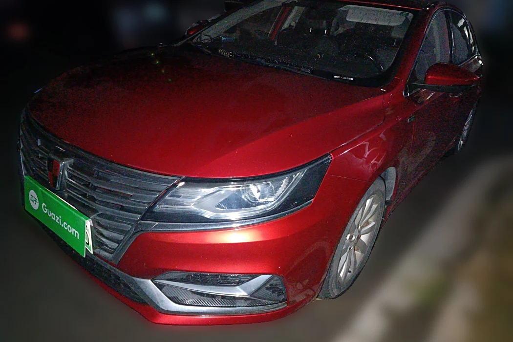 Roewe i6 New Energy 2017 45T Hybrid Connected Smart Edition