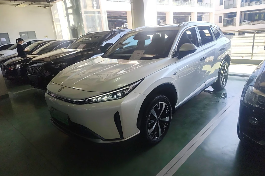 Roewe D5X DMH 2024 Model 135 Technology Edition