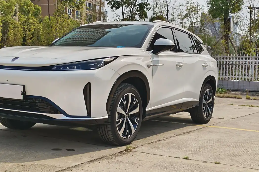 Roewe D5X DMH 2024 Model 135 Technology Edition