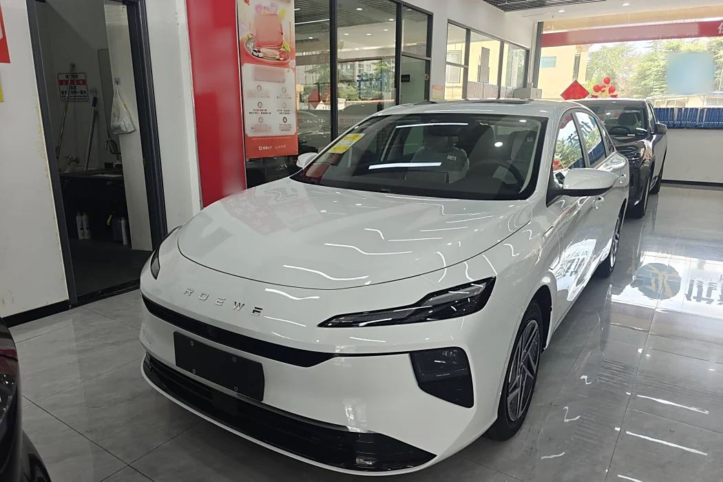 Roewe D6 2025 450km Premium Edition