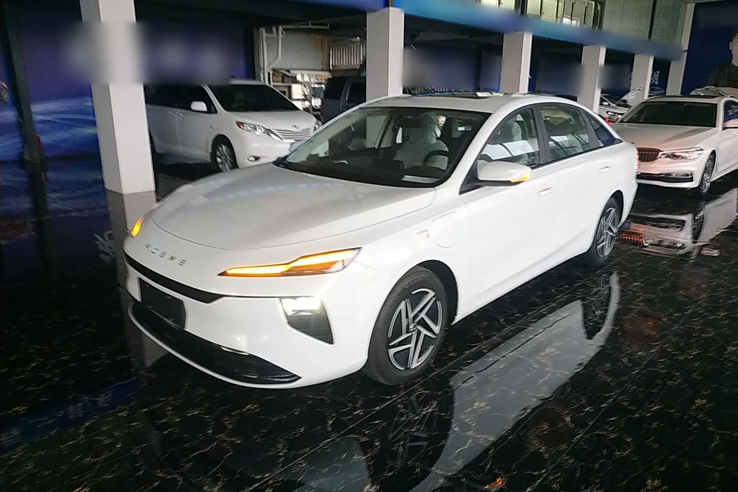 Roewe D6 2025 450km Premium Edition