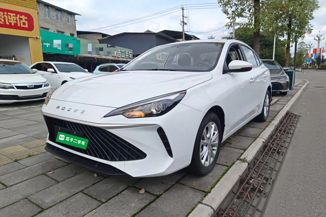 RW i5 2023 1.5L CVT Luxury Edition