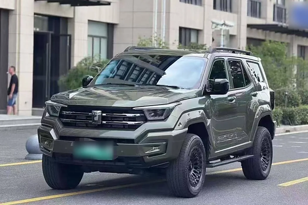 Tank 400 New Energy 2023 Hi4-T Super Edition