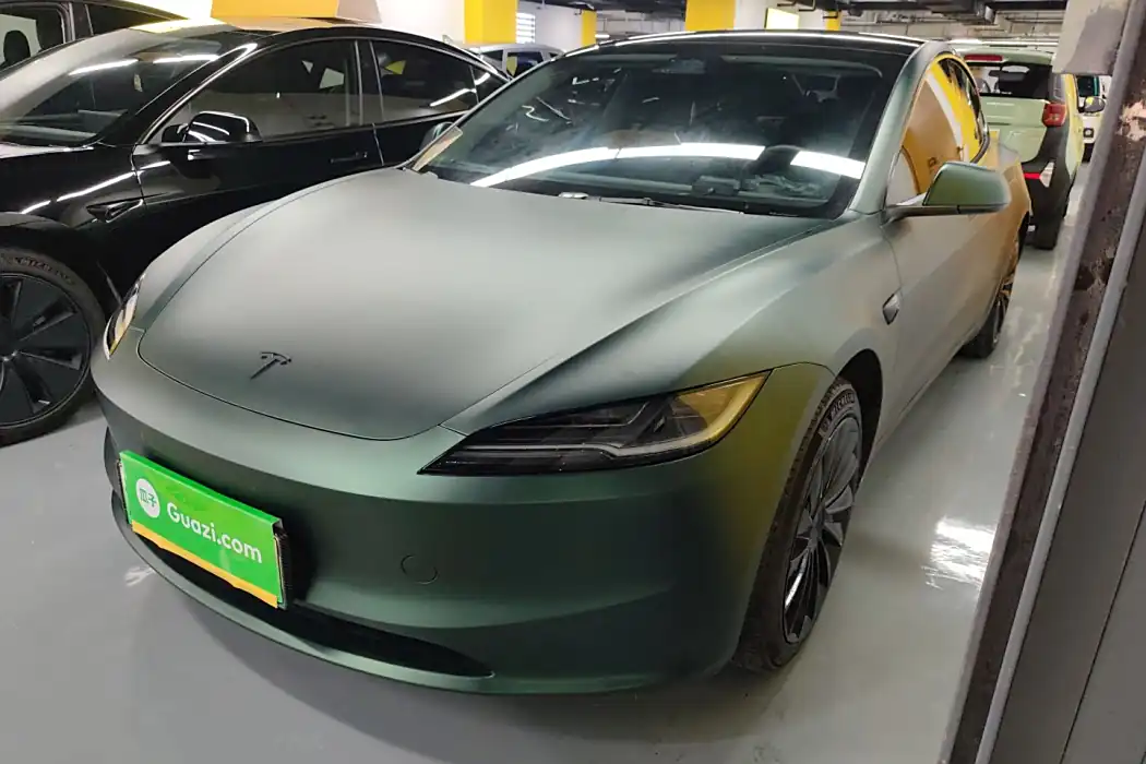 Tesla Model 3 2023 rear-wheel drive version