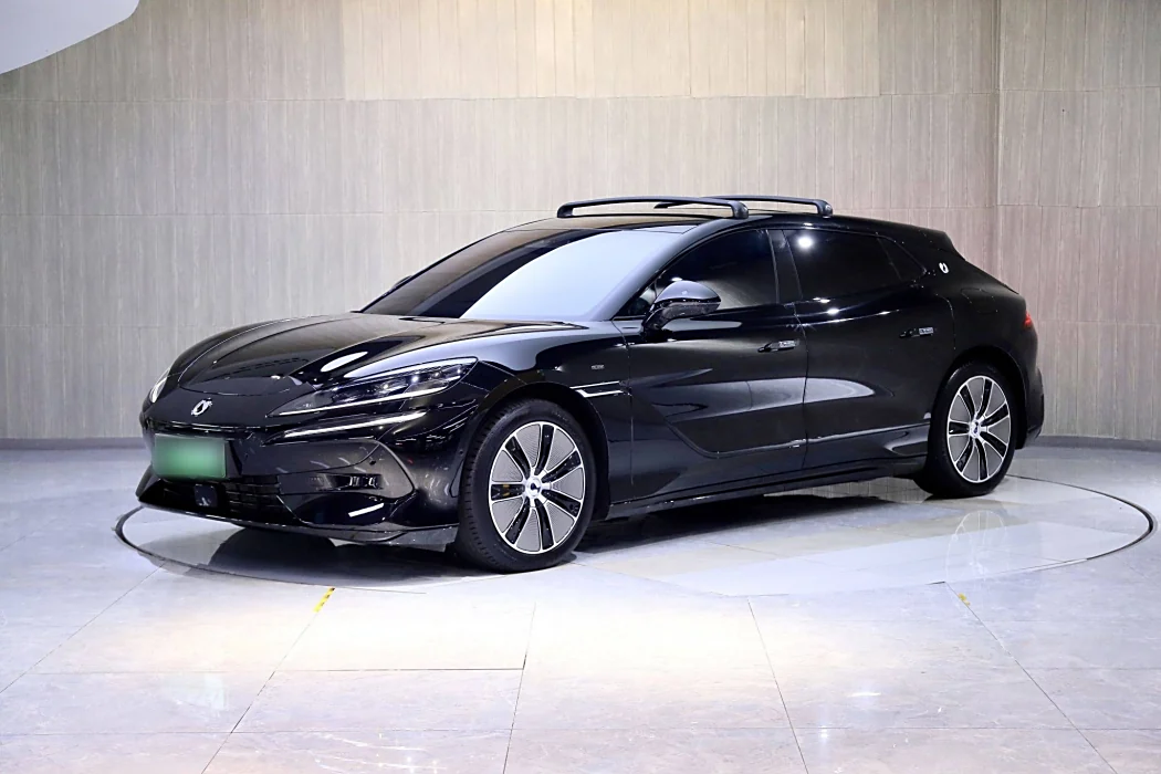Denza Z9GT 2024 1100 four-wheel drive Max first version