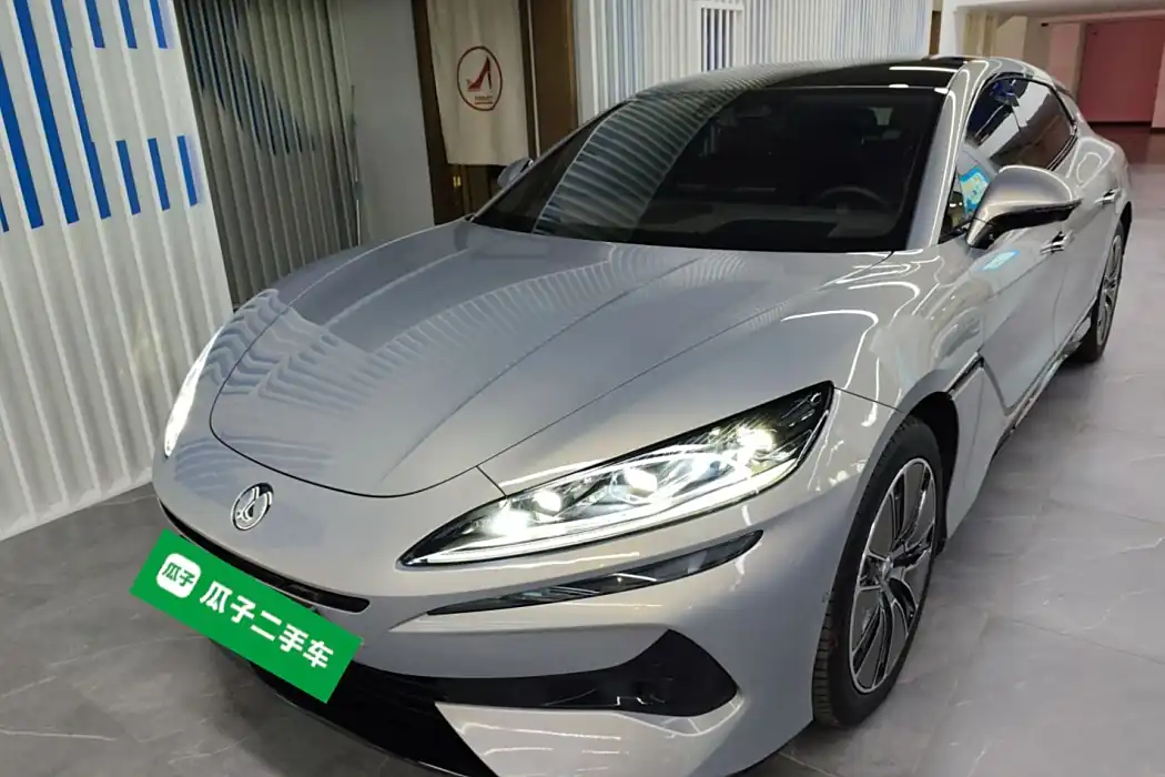 Denza Z9GT 2024 1100 four-wheel drive Ultra version