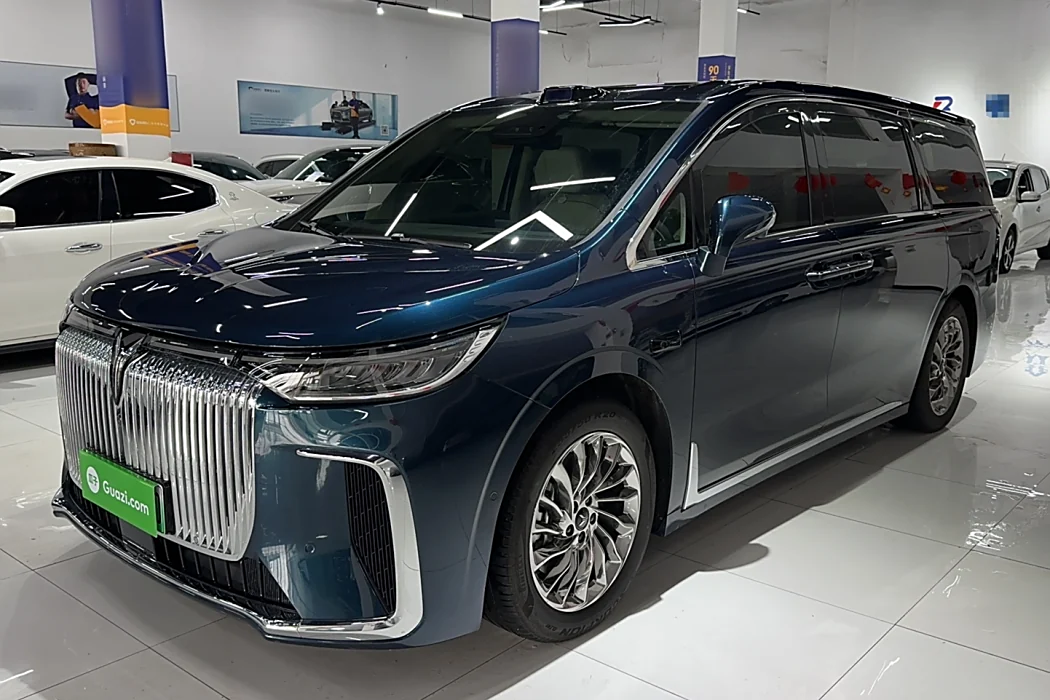 Lantu Car Lantu Dreamer 2025 PHEV Four-wheel drive flagship Dry Version