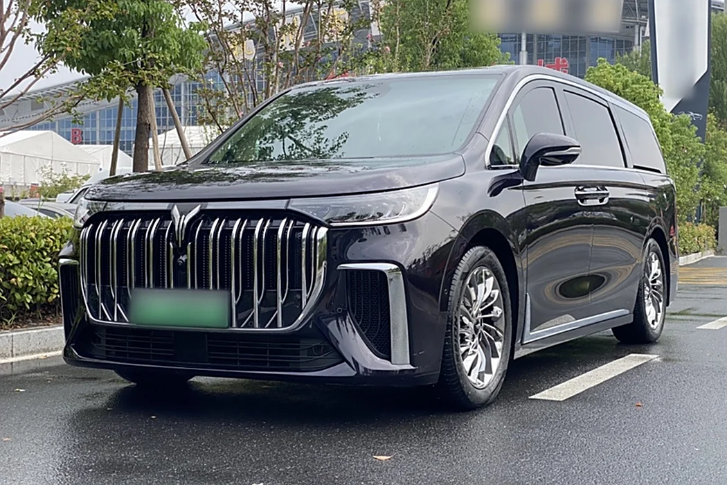 Lantu Car Lantu Dreamer 2024 PHEV Ultra-long battery Life Ultimate Edition